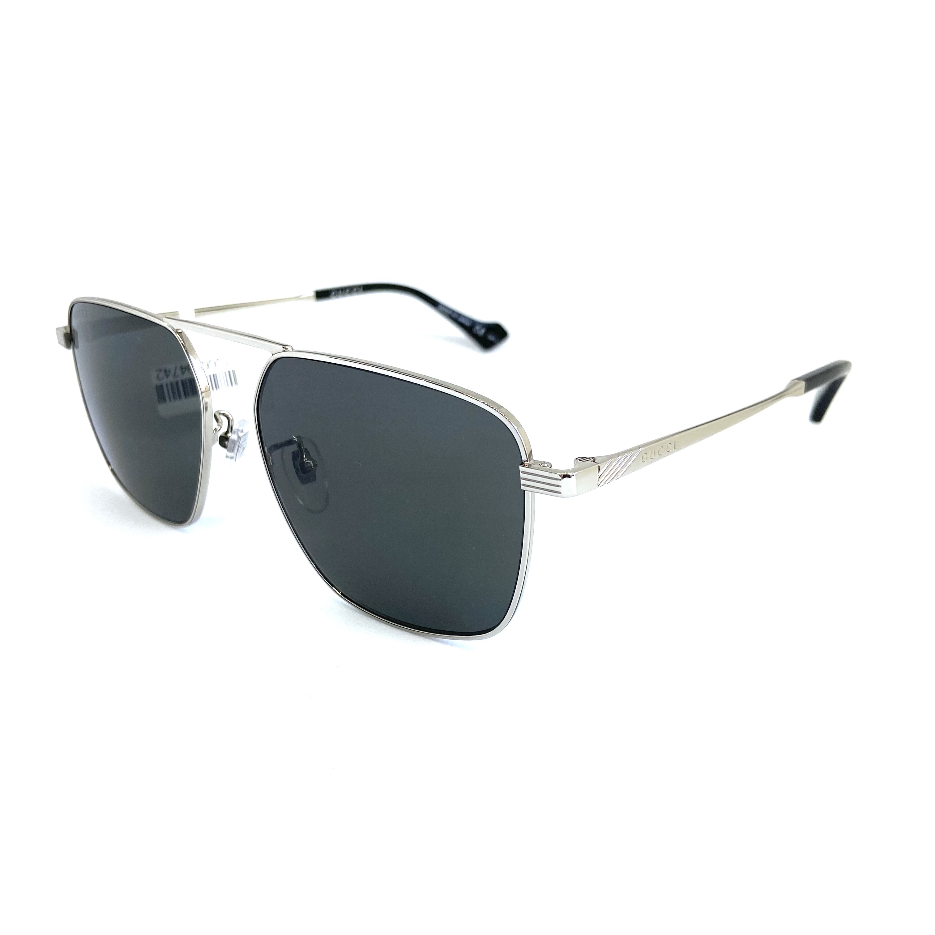 Солнцезащитные очки Gucci модель 0743
